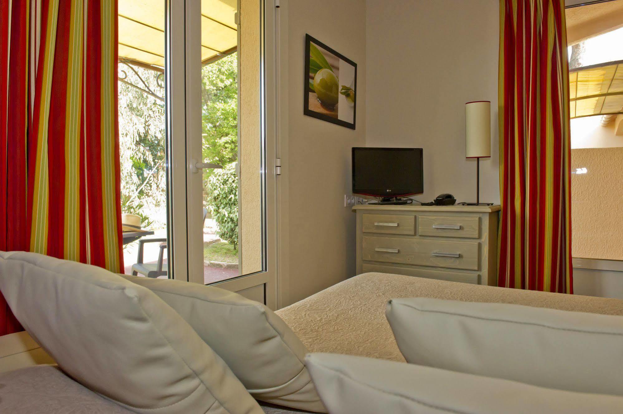 Village Club Mileade Roquebrune/Argens Zewnętrze zdjęcie